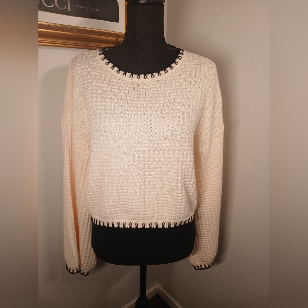 Altar'd State Sweater Size M